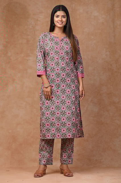 Green Colour Cotton Printed Shirt with Cotton Printed Bottom