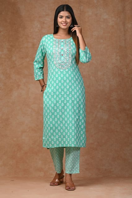 Rama Green Colour Cotton Printed Shirt with Cotton Printed Bottom