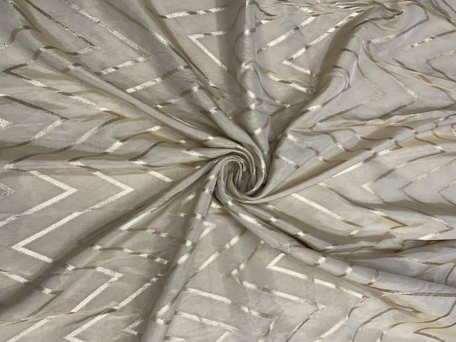 White Colour Chevron Dyeable Viscose Tissue Fabric