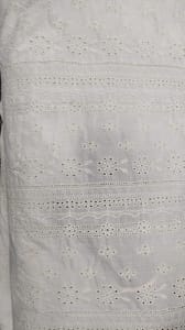 Natural Colour Dyeable Panta Floral Pattern Schiffli Embroidered Fabric
