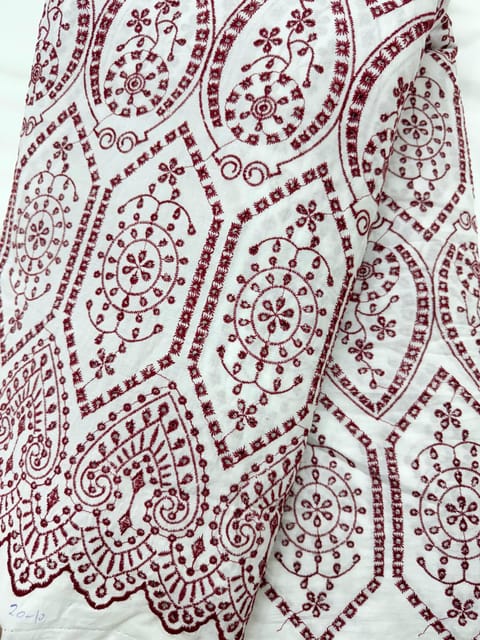 Natural Colour Dyeable Panta Floral Pattern Schiffli Embroidered Fabric