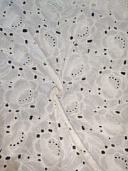 Natural Colour Dyeable Panta Floral Pattern Schiffli Embroidered Fabric