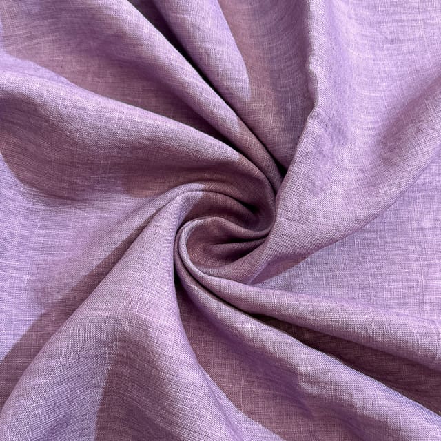 4 Popular Fabrics Compared: Uses, Benefits & Differences