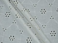 Natural Colour Dyeable Panta Floral Pattern Schiffli Embroidered Fabric