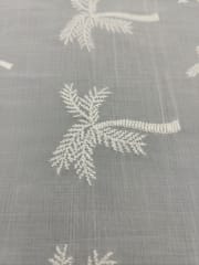 Natural Colour Dyeable Panta Floral Pattern Schiffli Embroidered Fabric