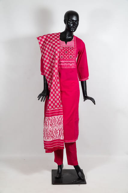 Majenta Color Cotton Embroidered Shirt with Majenta Color Cotton Pant and Cotton Printed Dupatta